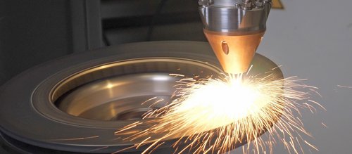 Laser cladding process on a brake disc by Laserline diode lasers