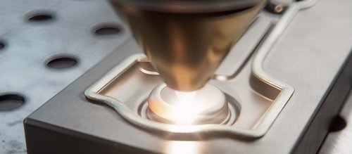 Repair welding on a component with laser by Laserline diode lasers